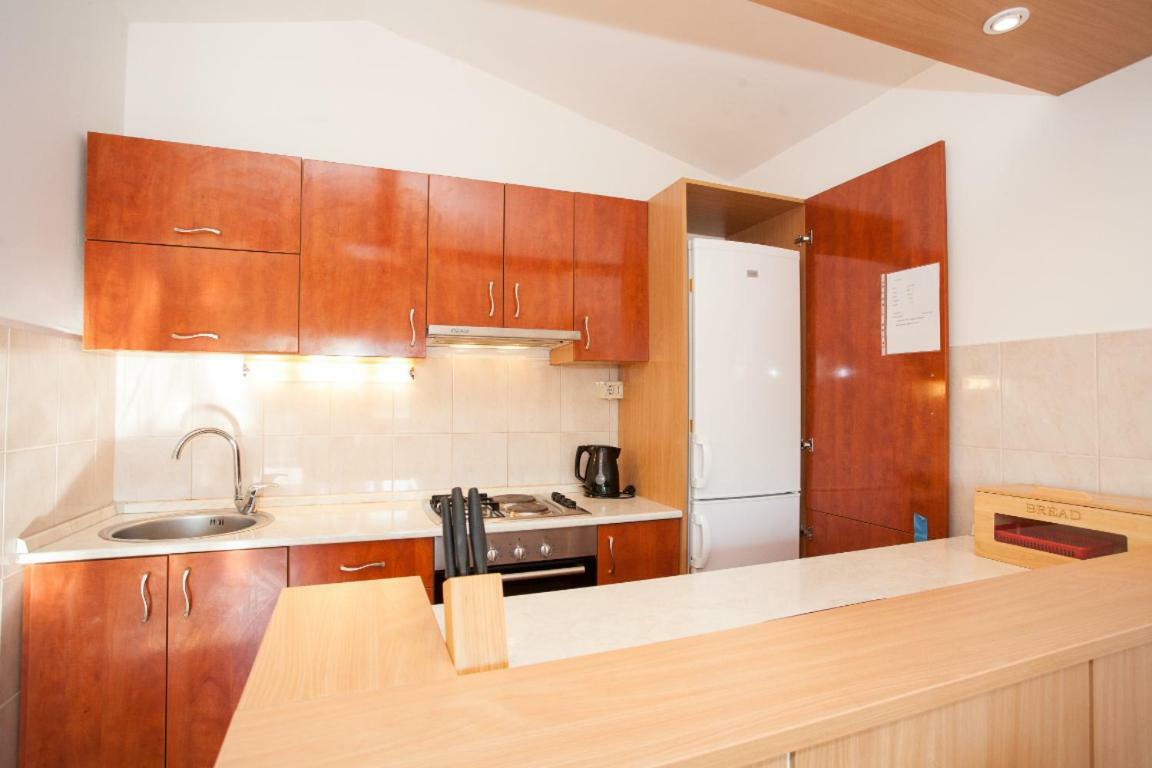 Guesthouse Konti Rijeka Exteriör bild